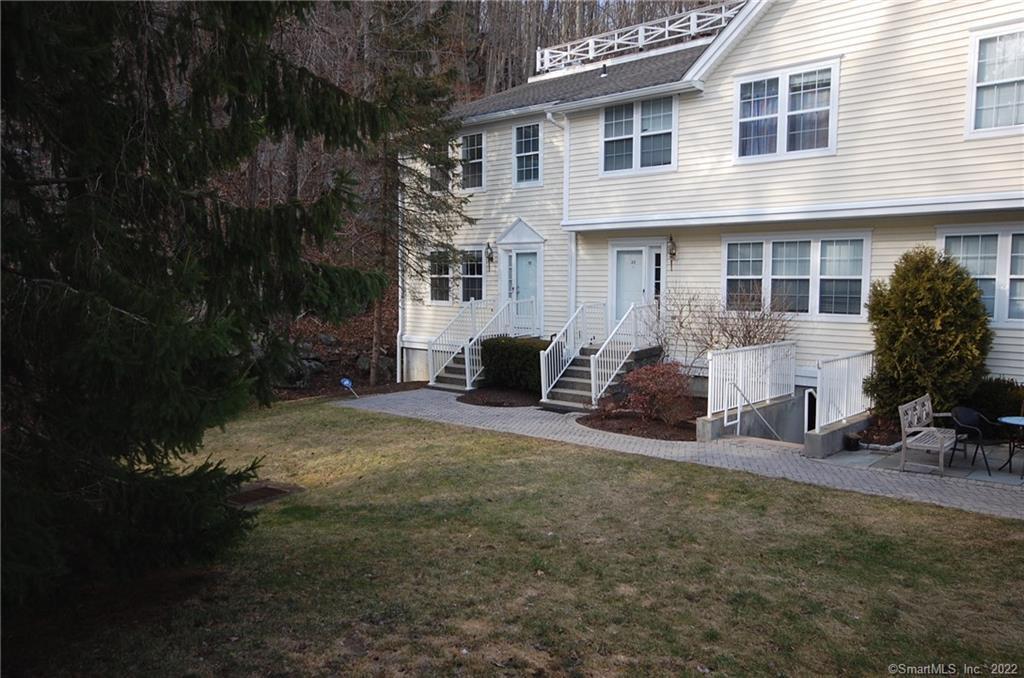631 Danbury Road, Unit 32 Ridgefield, CT 06877 - Photo 1 of 1