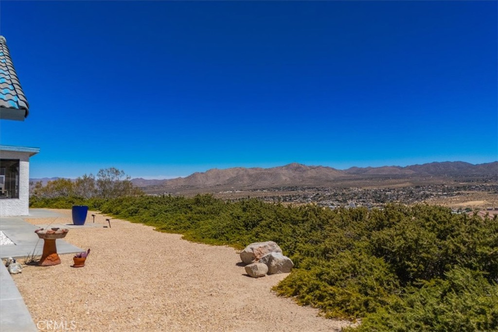 6177 Mandarin Road Yucca Valley, CA 92284 - Photo 40 of 58