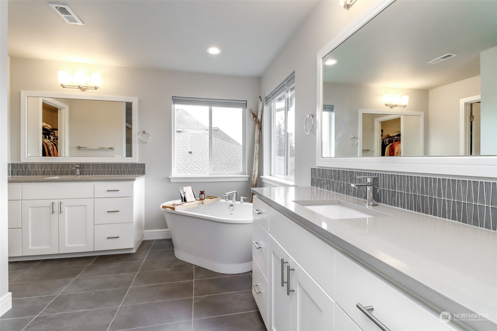 21209 Connells Prairie Road Bonney Lake, WA 98391 - Photo 23 of 35 Gallery Image 23