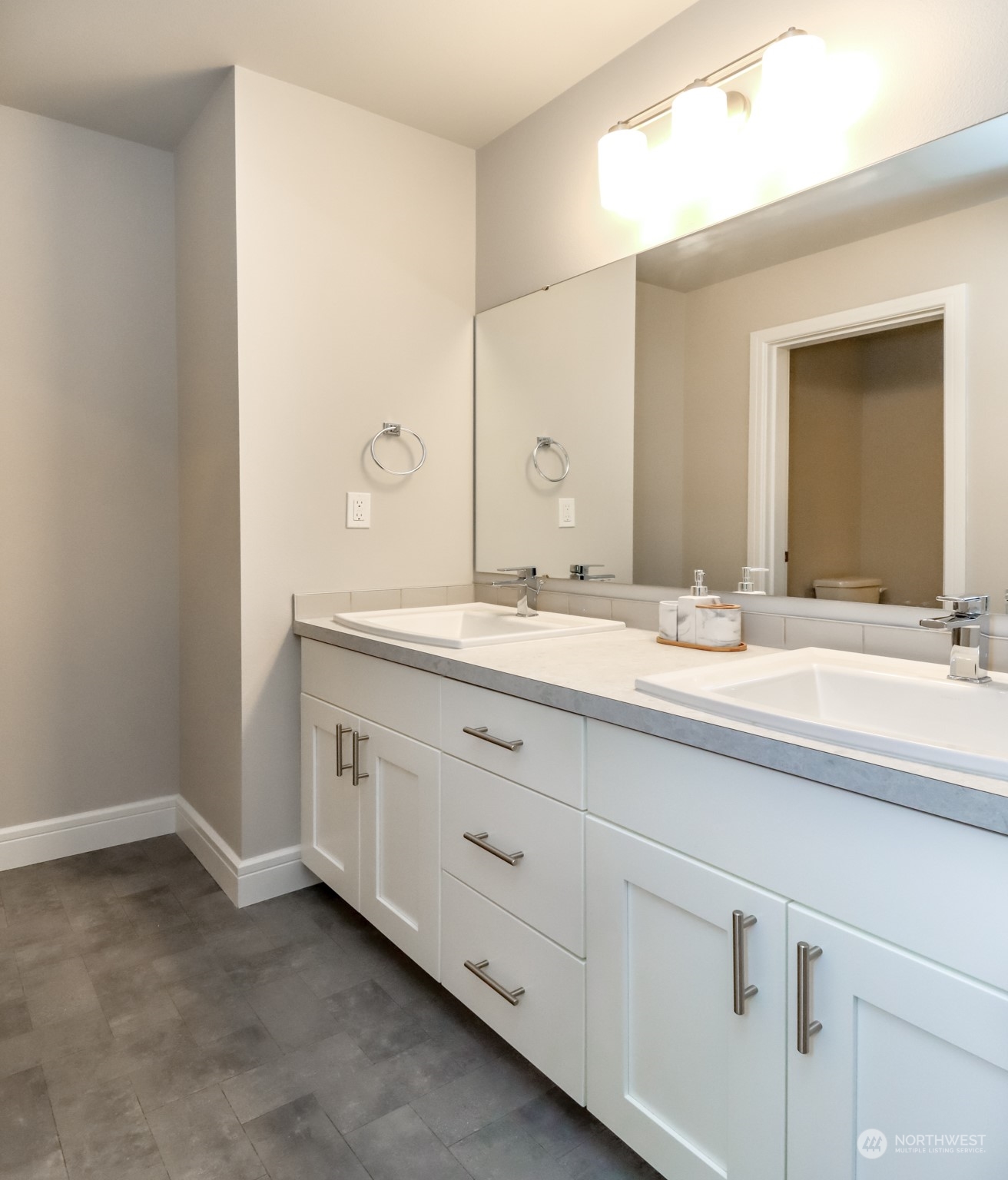 21209 Connells Prairie Road Bonney Lake, WA 98391 - Photo 26 of 35 Gallery Image 26