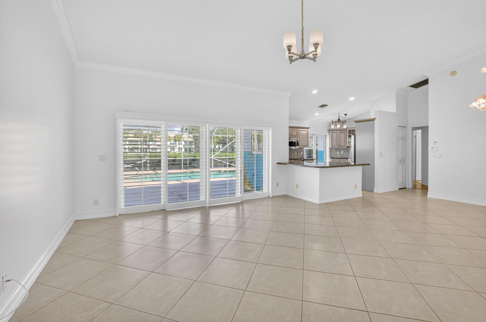 17173 Balboa Point Way Boca Raton, FL 33487 - Photo 5 of 30 LIVING ROOM