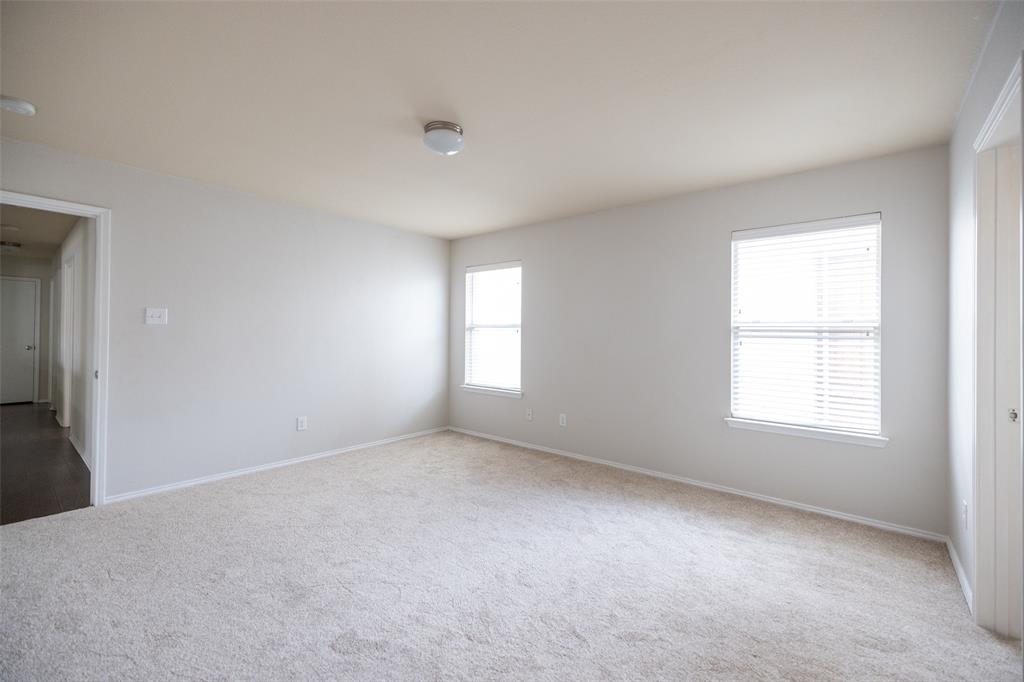 8805 Quarry Ridge Trail Fort Worth, TX 76244 - Photo 14 of 22 an empty room with a window