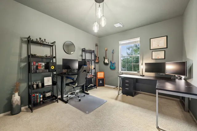 $469,000 | 13720 Shadowlawn Trace, Manor, TX 78653