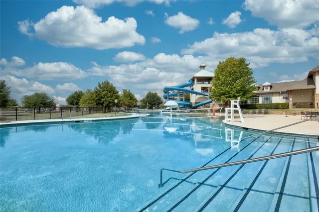 $469,000 | 13720 Shadowlawn Trace, Manor, TX 78653