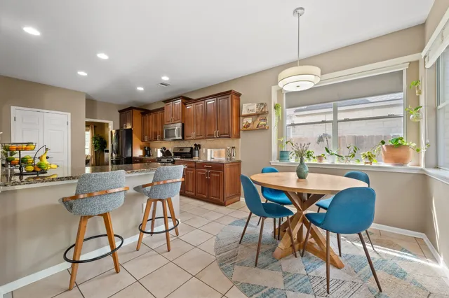 $469,000 | 13720 Shadowlawn Trace, Manor, TX 78653