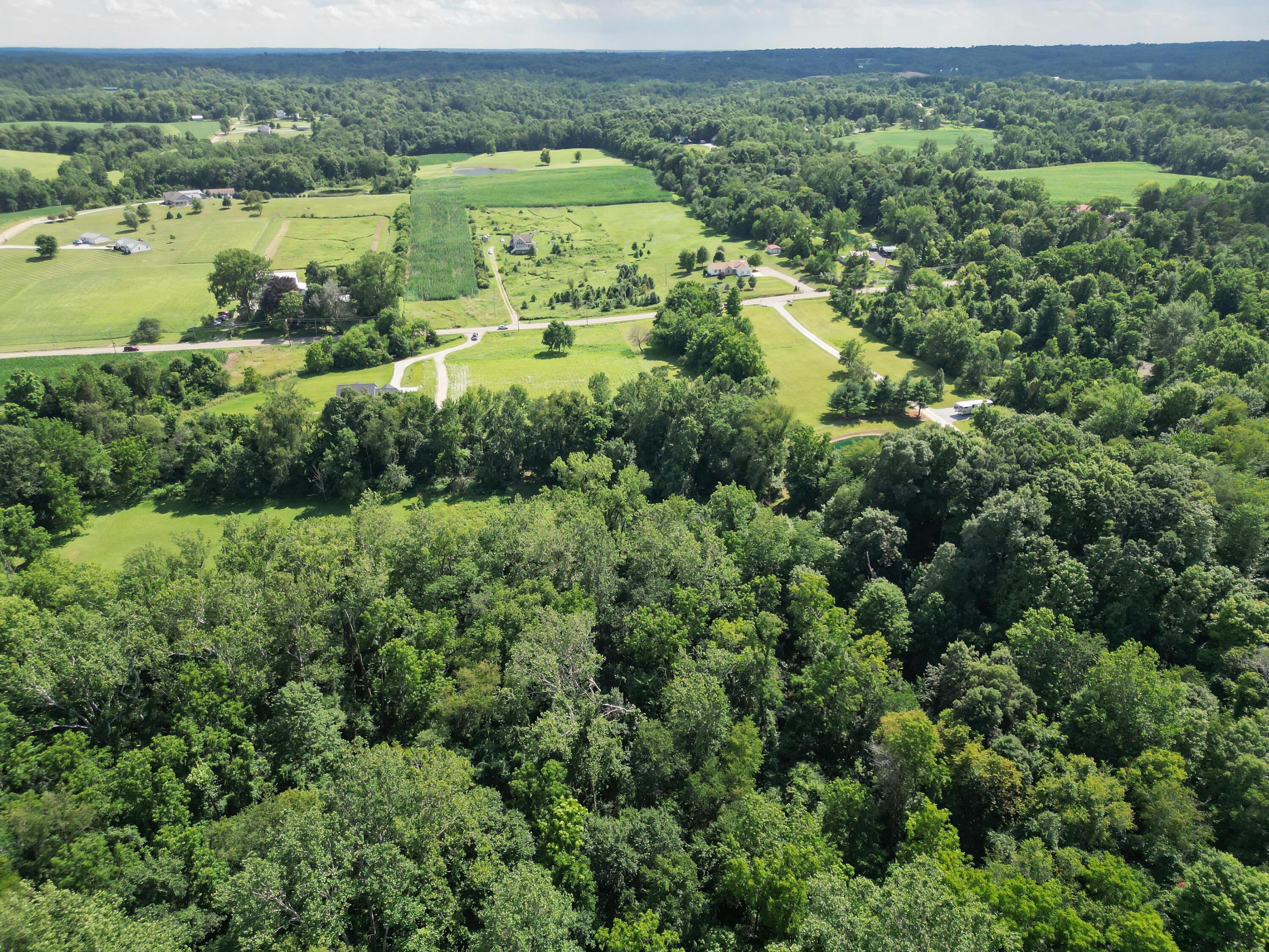 9865 Old Delaware Road Mount Vernon, OH 43050 - Photo 10 of 18 2-8