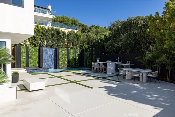 $10,498,000 | 4 Narbonne, Newport Beach, CA 92660