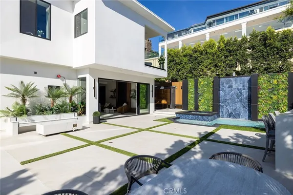 $10,498,000 | 4 Narbonne, Newport Beach, CA 92660