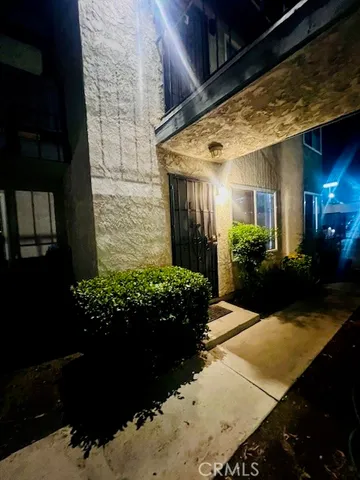 $300,000 | 8939 Mango Avenue, Unit I, Fontana, CA 92335