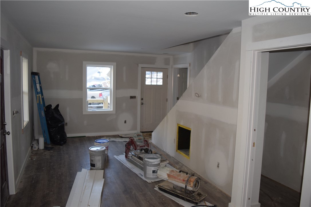 826 Niley Cook Road Blowing Rock, NC 28605 - Photo 8 of 9 Gallery Image 8