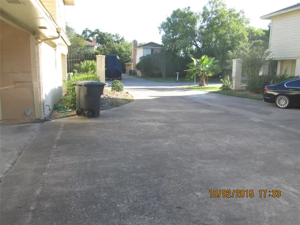 $1,319 | 10834 Sugar Hill Drive, Unit B, Houston, TX 77042