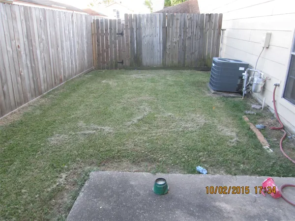 $1,319 | 10834 Sugar Hill Drive, Unit B, Houston, TX 77042