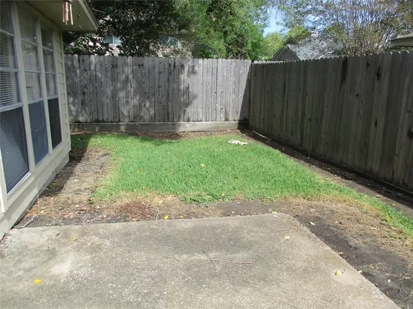 $1,319 | 10834 Sugar Hill Drive, Unit B, Houston, TX 77042