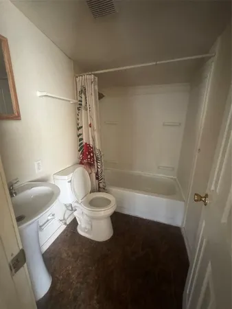 $239,999 | 1413 Brazos Avenue, La Marque, TX 77568