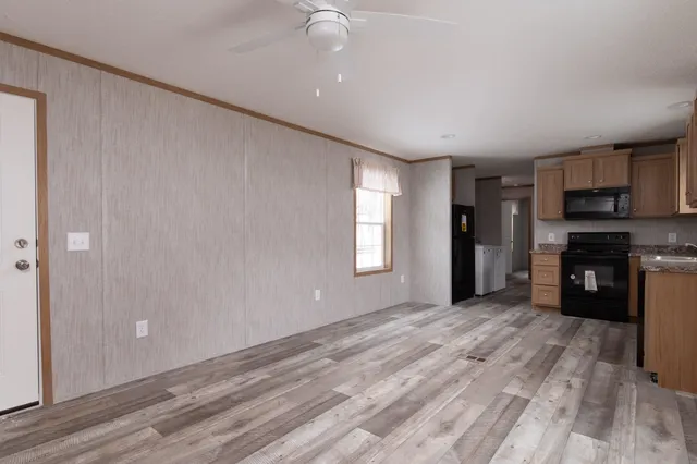 $89,831 | 135 Oak Street, St. Johnsbury, VT 05819