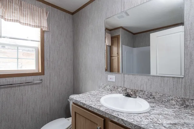 $89,831 | 135 Oak Street, St. Johnsbury, VT 05819