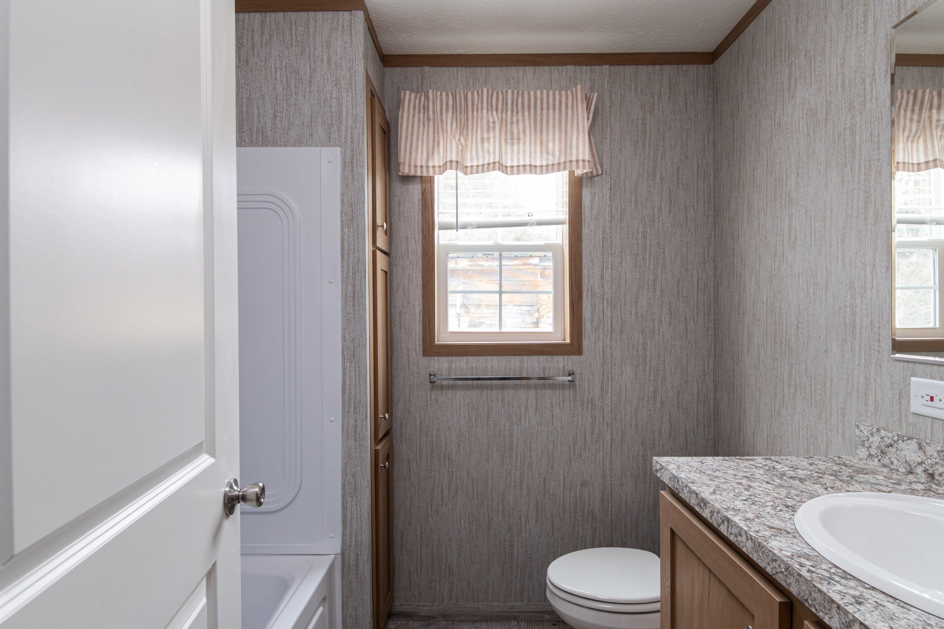 135 Oak Street St. Johnsbury, VT 05819 - Photo 22 of 22