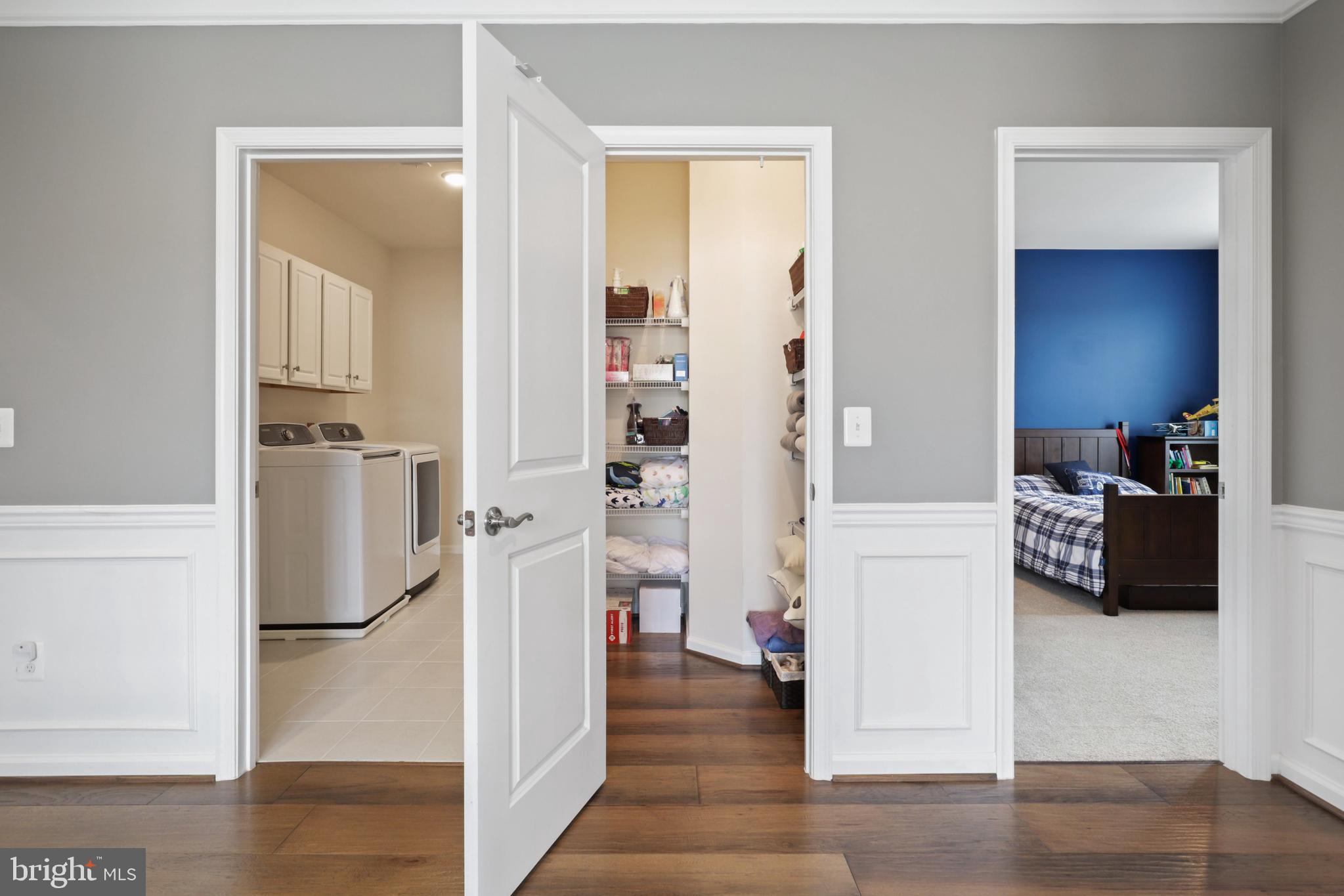 1103 Themis Street Southeast Leesburg, VA 20175 - Photo 62 of 108 Upper landing w/access to laundry rm & W/I closet