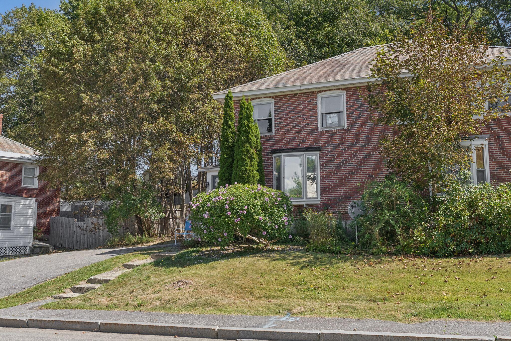 33 Meadow Way