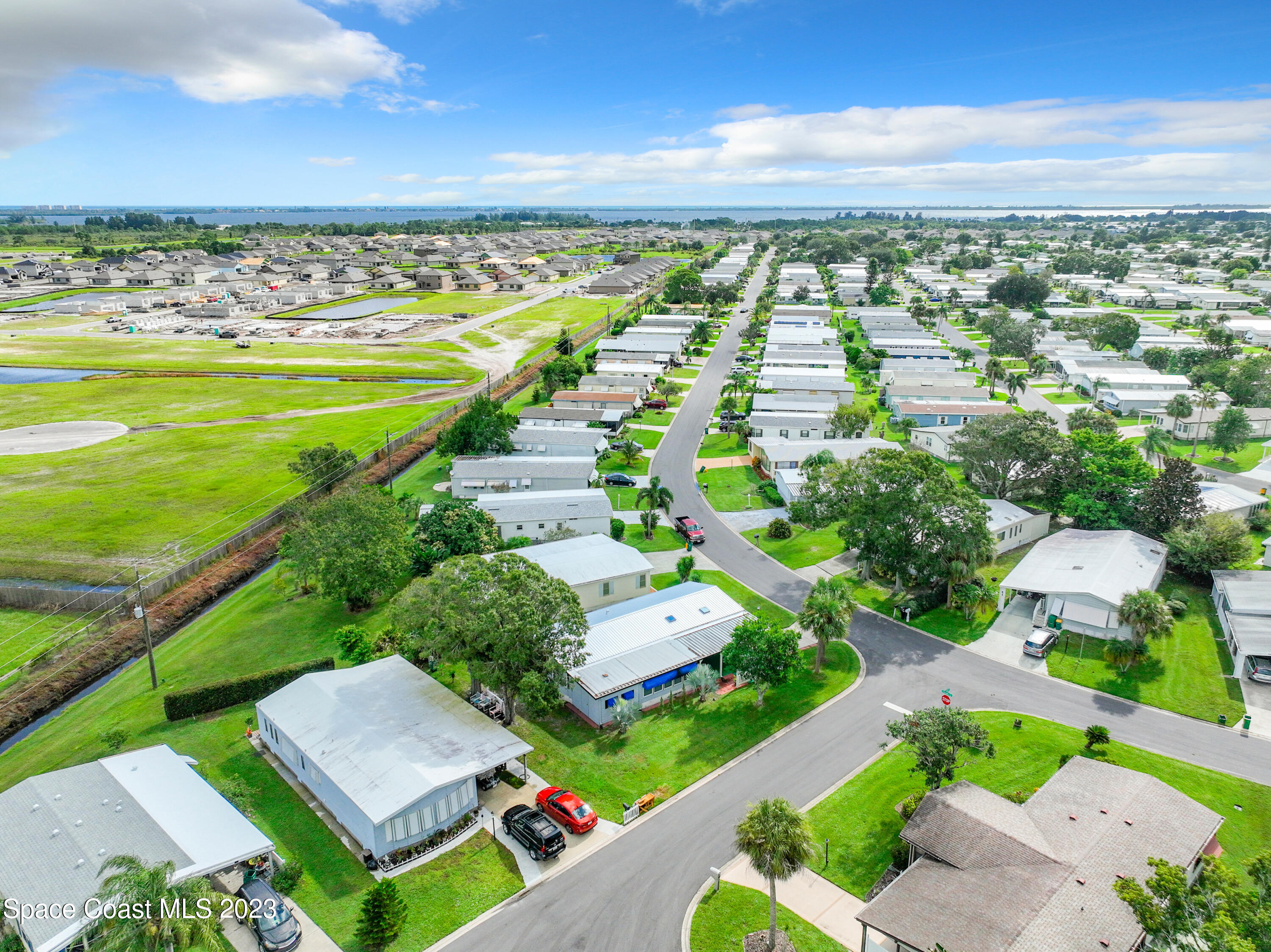 832 Periwinkle Circle Sebastian, FL 32976 - Photo 47 of 52 a view of an ocean and a mountain