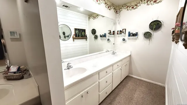 $895,000 | 9506 F M 835, Slaton, TX 79364