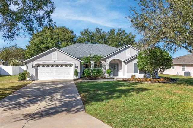 $389,000 | 2026 Oakbend Drive, Eustis, FL 32726