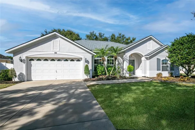 $389,000 | 2026 Oakbend Drive, Eustis, FL 32726