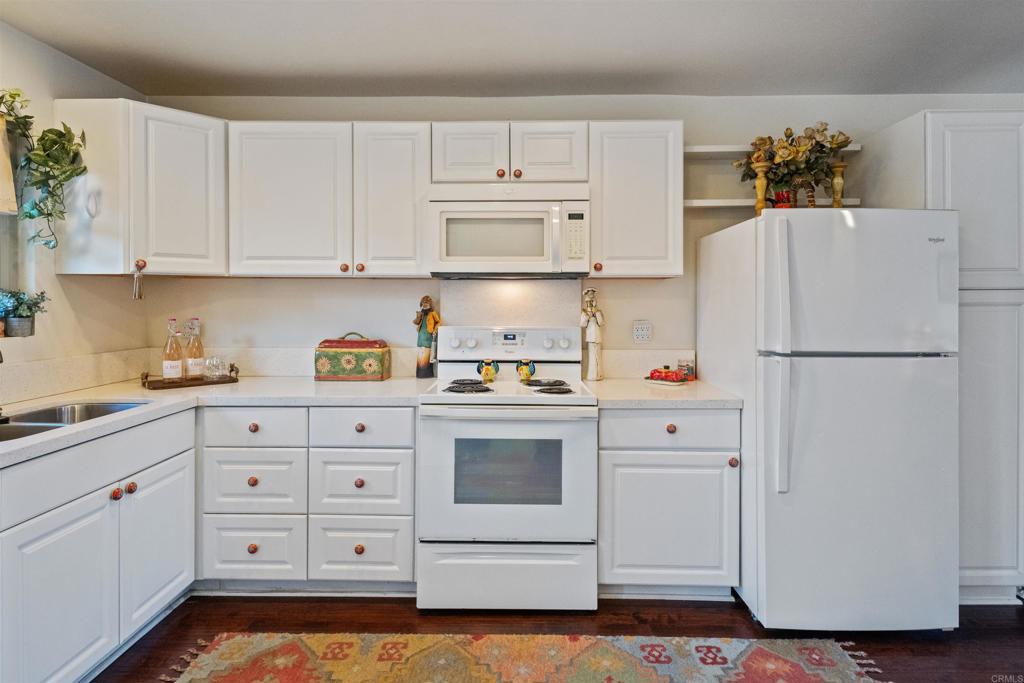 363 Orwell Lane Encinitas, CA 92024 - Photo 5 of 21