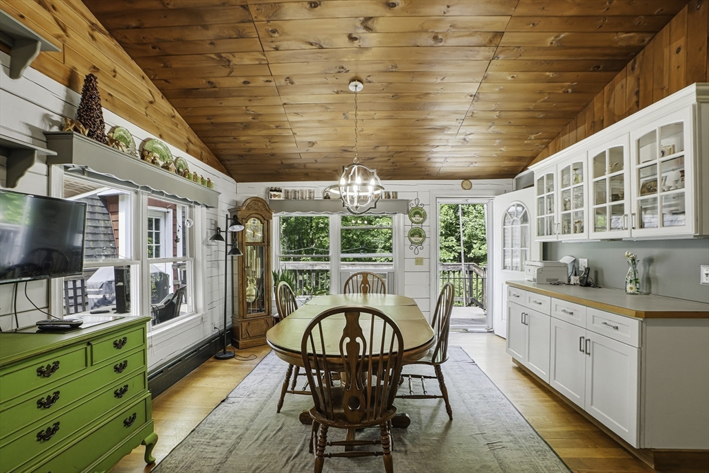 59 Woodland Road Southborough, MA 01772 - Photo 5 of 40
