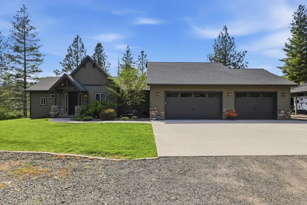 $1,325,000 | 10374 West Casa Ranchero Drive, Coeur D'Alene, ID 83814