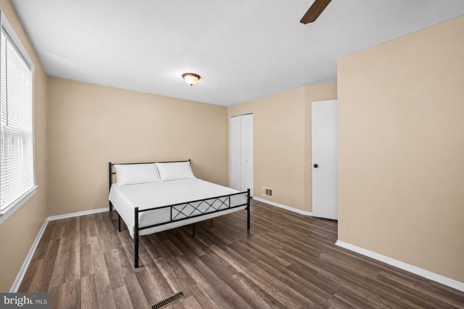 206 Cove Road Baltimore, MD 21221 - Photo 21 of 30 Gallery Image 21