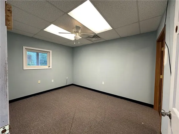 $2,500 | 3379 Pittsburgh Street, Unit 109, Perryopolis, PA 15473