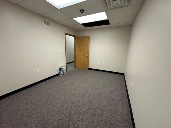 $2,500 | 3379 Pittsburgh Street, Unit 109, Perryopolis, PA 15473