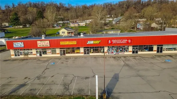 $2,500 | 3379 Pittsburgh Street, Unit 109, Perryopolis, PA 15473