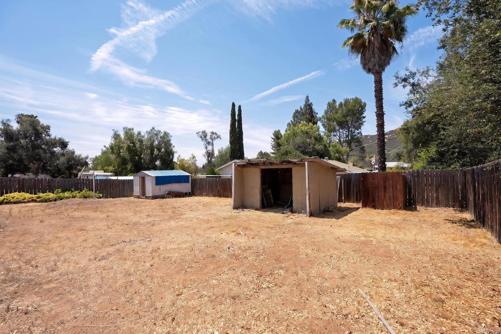 115 Beech Place El Cajon, CA 92021 - Photo 34 of 45