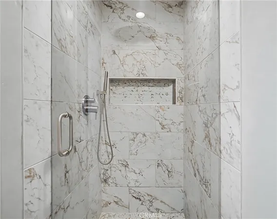 $1,450,000 | 15 15th Street, Unit 22, Hermosa Beach, CA 90254