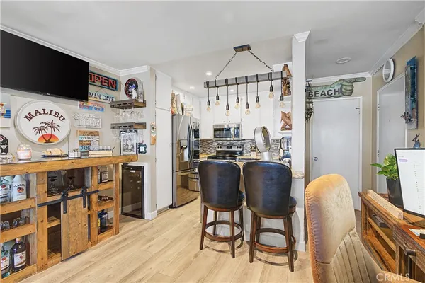 $1,450,000 | 15 15th Street, Unit 22, Hermosa Beach, CA 90254