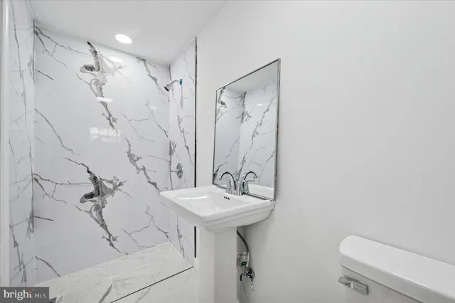 $1,700 | 703 North 66th Street, Philadelphia, PA 19151