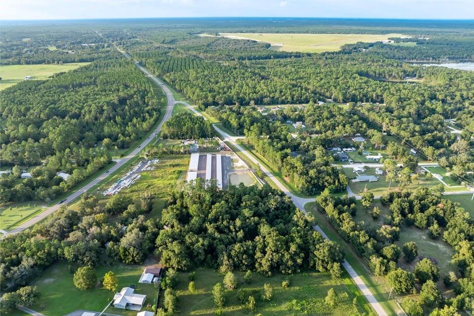 Southeast 9th Avenue Starke, FL 32091 - Photo 9 of 21 a view of a city with an ocean view