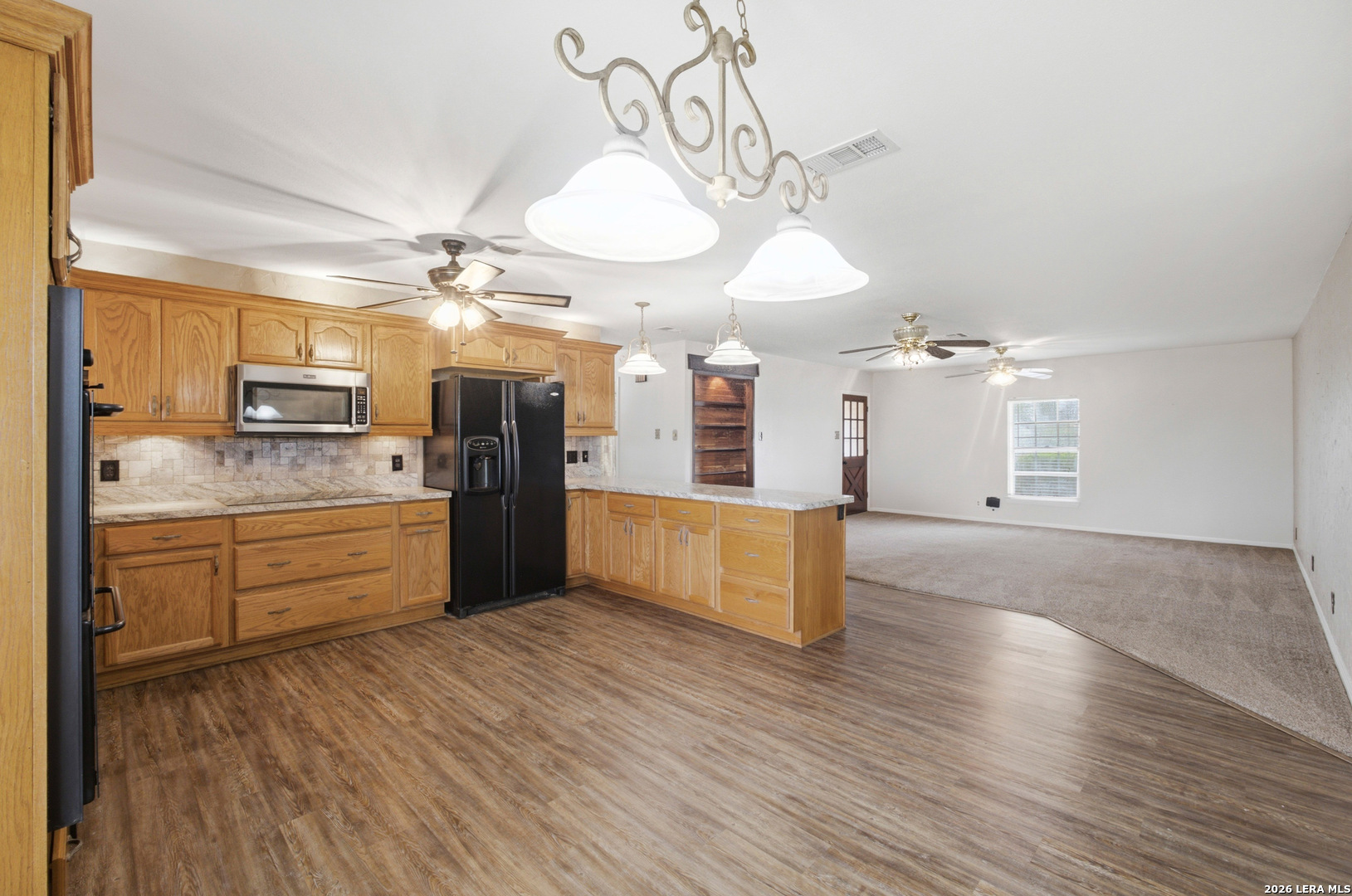 7970 Knowlton Road San Antonio, TX 78263 - Photo 11 of 45