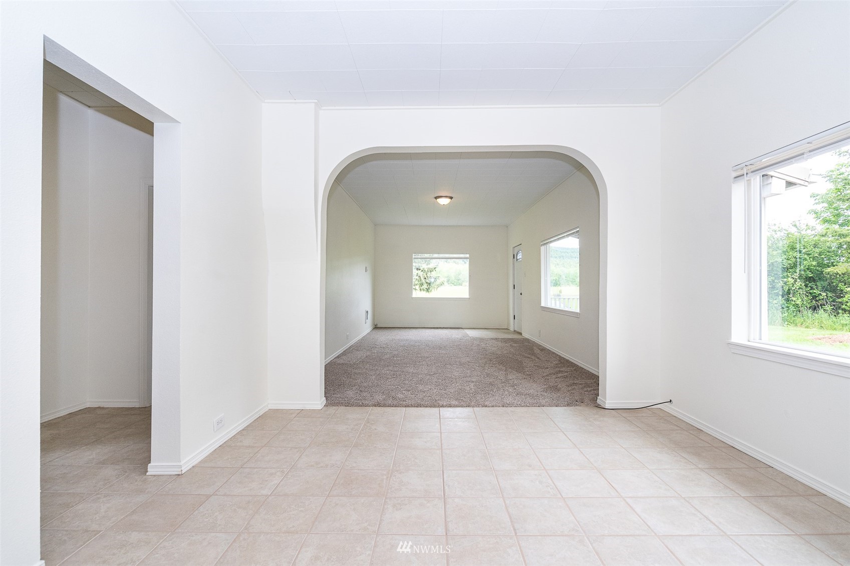 517 Leudinghaus Road Chehalis, WA 98532 - Photo 8 of 37 a view of entryway