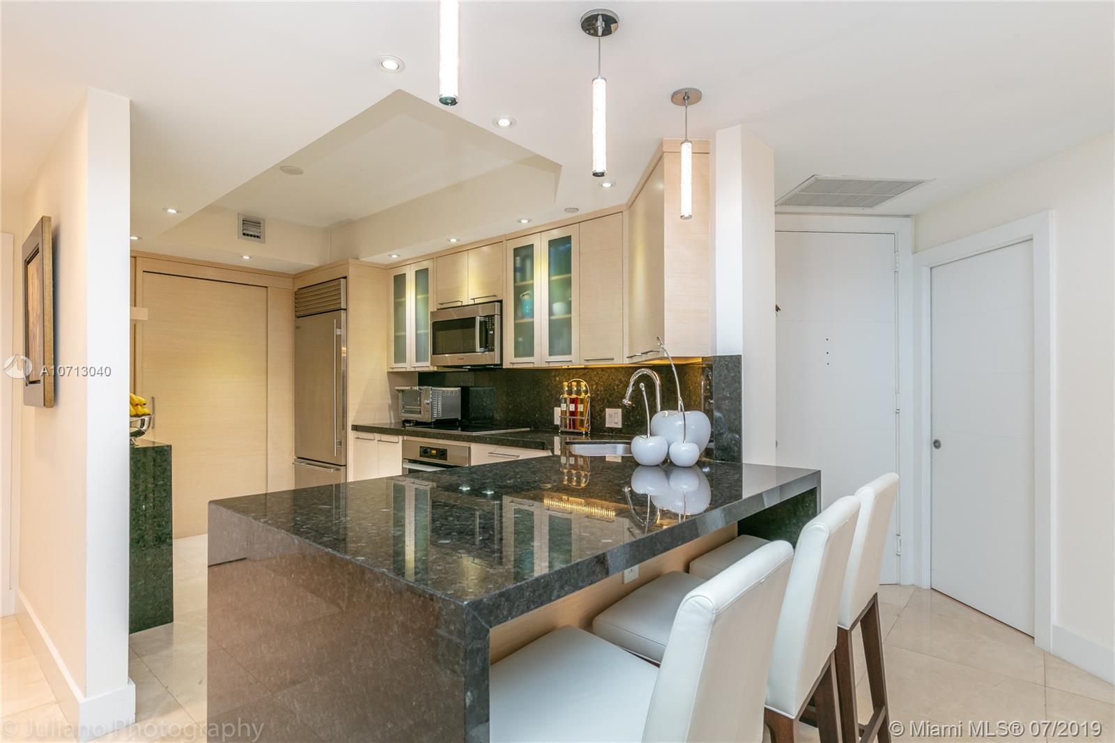 888 Brickell Key Drive, Unit 1007 Miami, FL 33131 - Photo 18 of 43