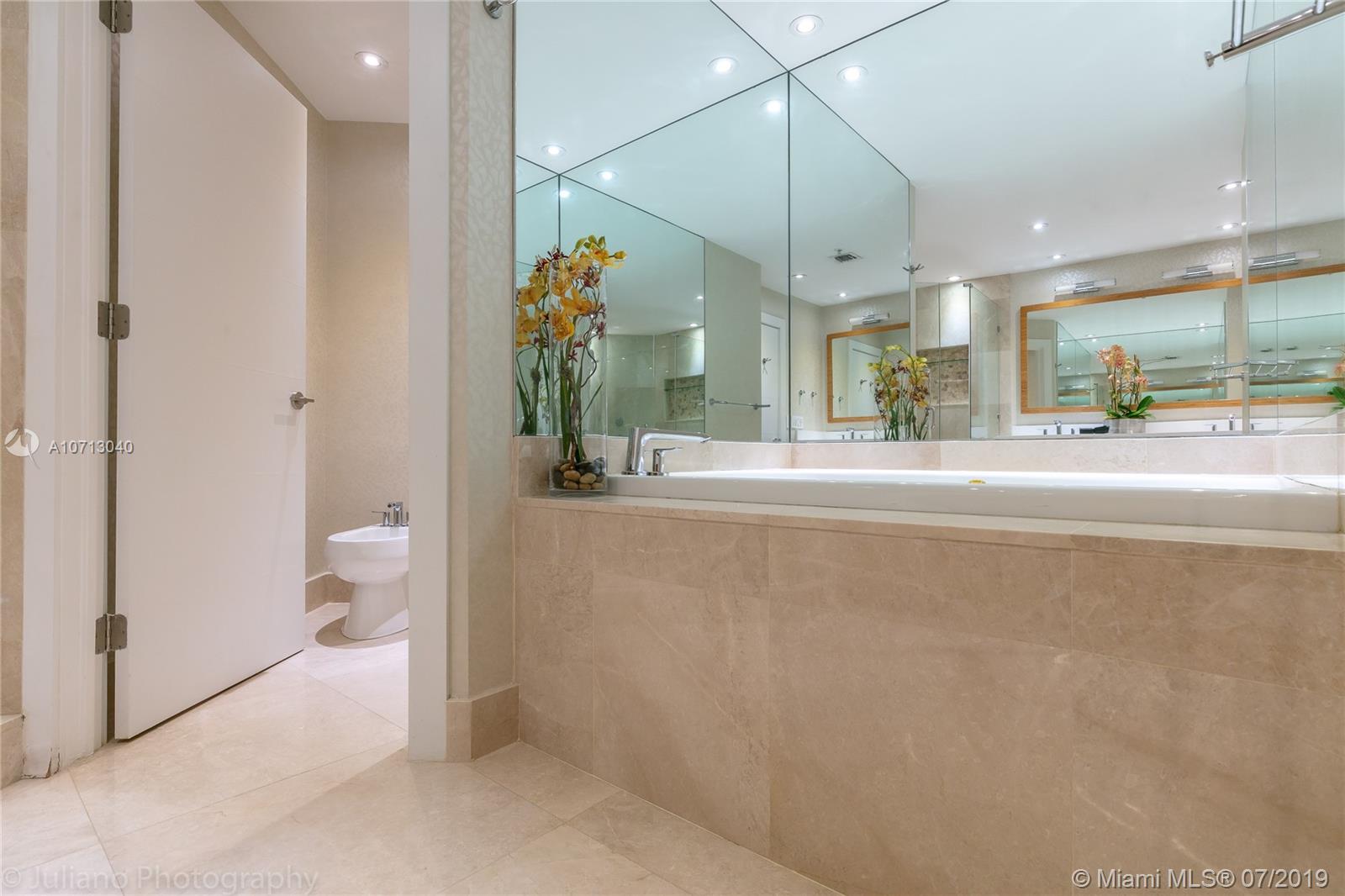 888 Brickell Key Drive, Unit 1007 Miami, FL 33131 - Photo 29 of 43