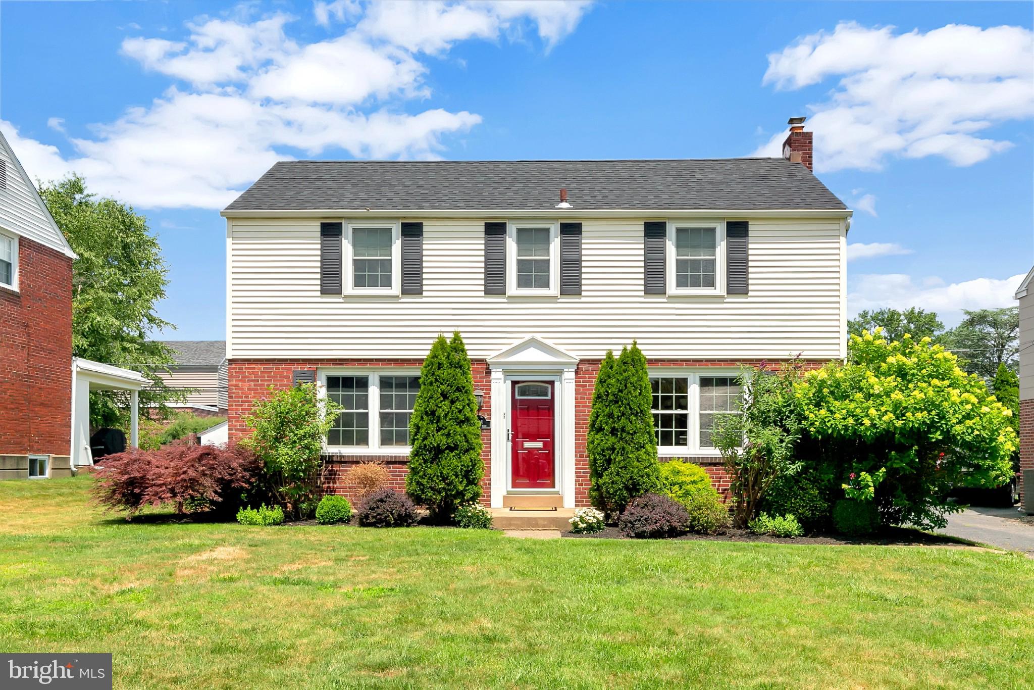 228 Farnham Road Havertown, PA 19083 - Photo 1 of 24