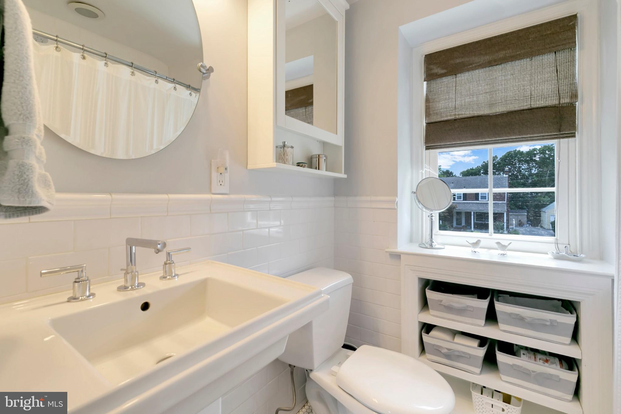 228 Farnham Road Havertown, PA 19083 - Photo 16 of 24