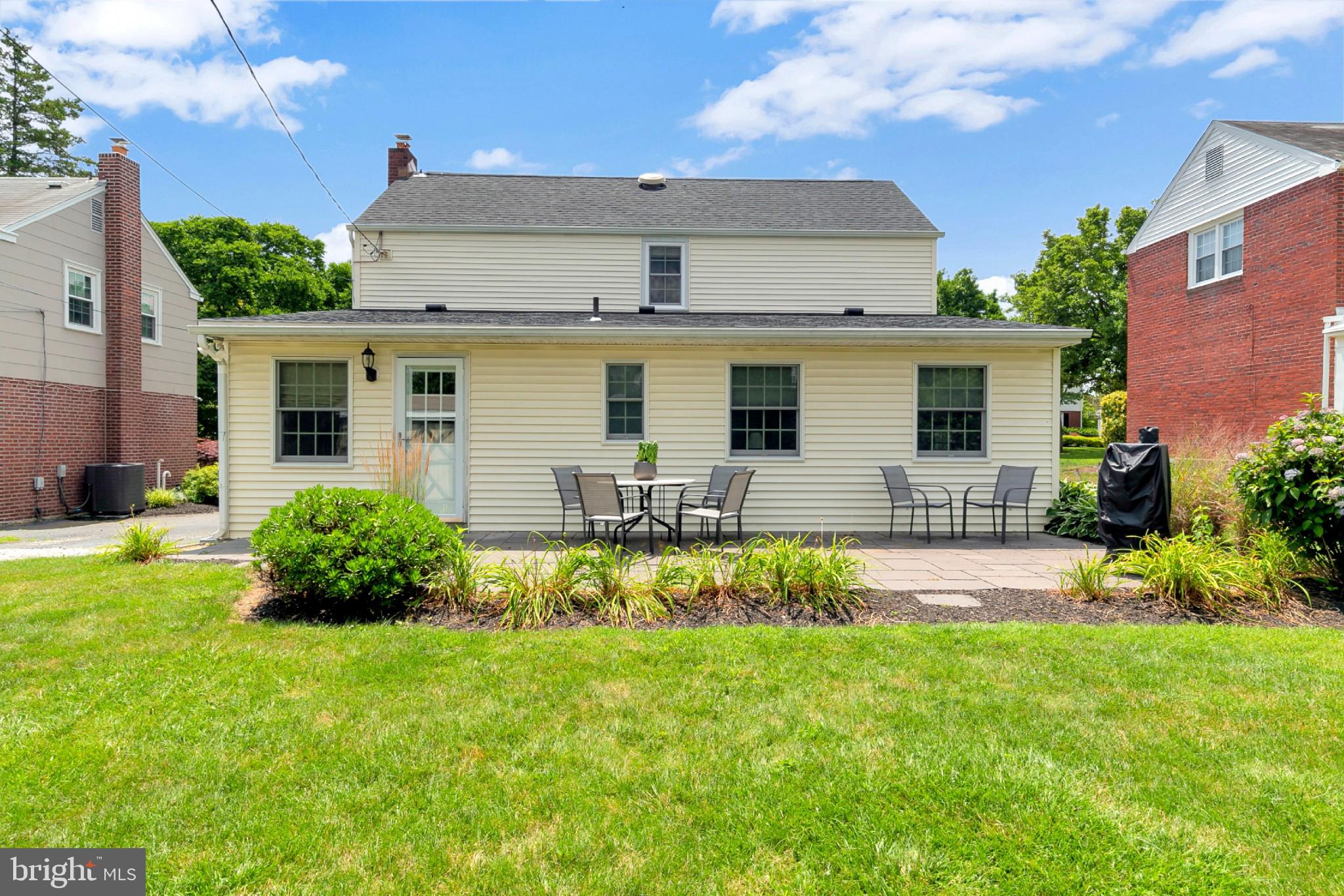 228 Farnham Road Havertown, PA 19083 - Photo 20 of 24