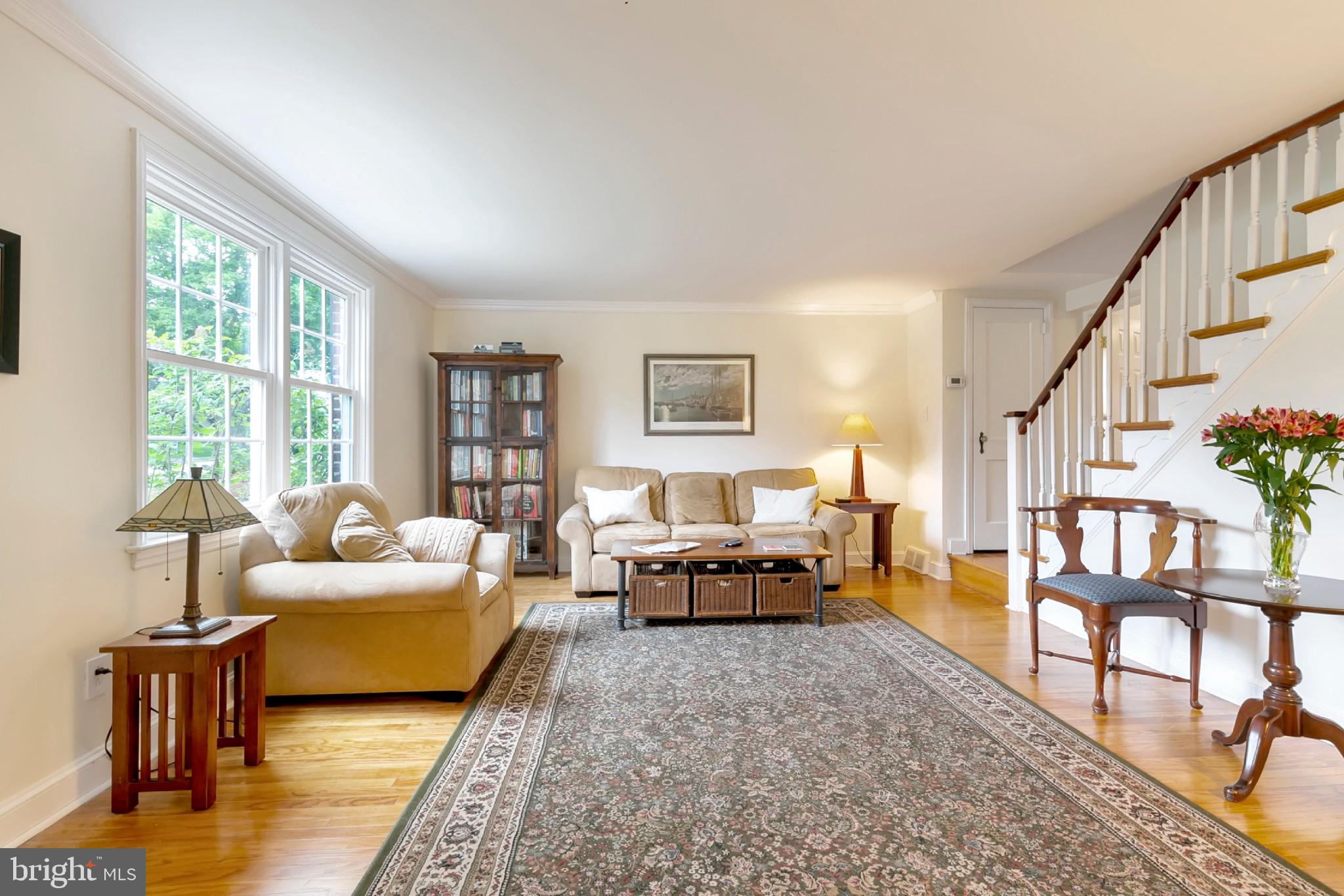 228 Farnham Road Havertown, PA 19083 - Photo 3 of 24
