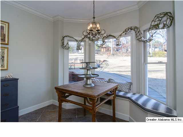 319 Woodward Road Trussville, AL 35173 - Photo 10 of 32