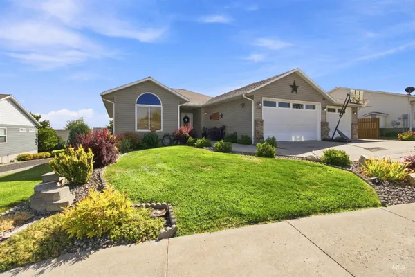 $524,900 | 3019 Cypress Street, Lewiston, ID 83501