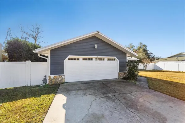 $2,600 | 2700 Southeast 35th Street, Ocala, FL 34471